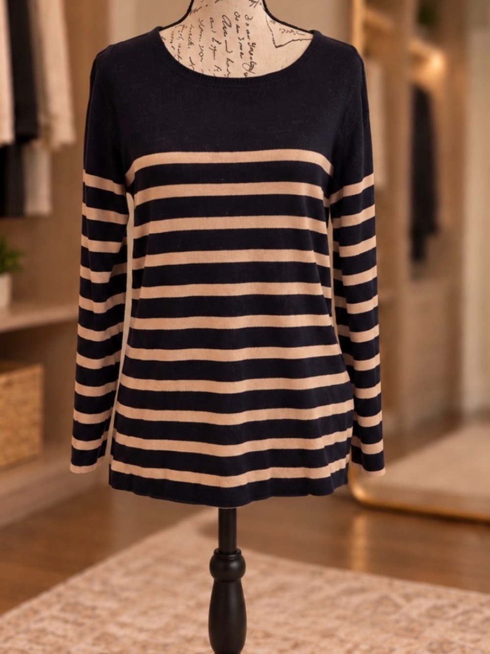 Maurices Navy & Cream Striped Top Size Small